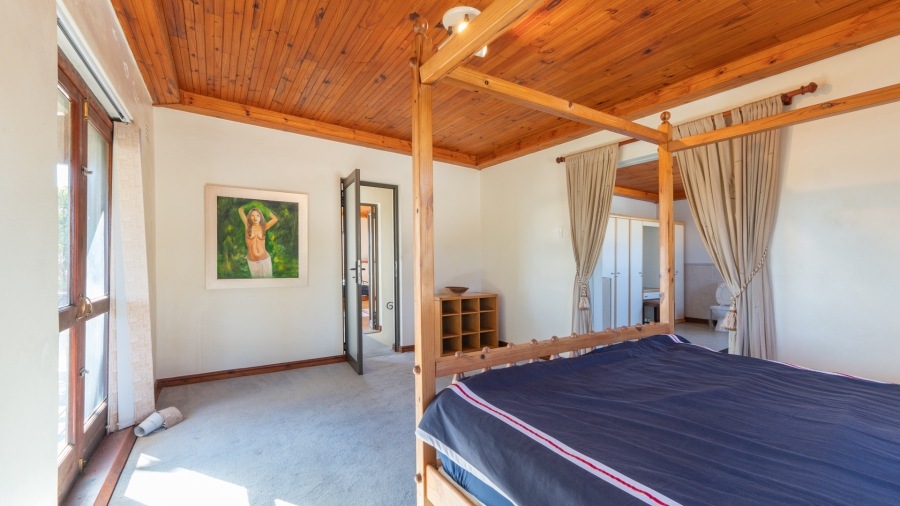 4 Bedroom Property for Sale in Pringle Bay Western Cape